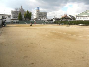 三ノ瀬公園軟式庭球場
