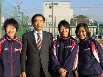 北京五輪女子ソフトボール金メダル記念講演会の写真