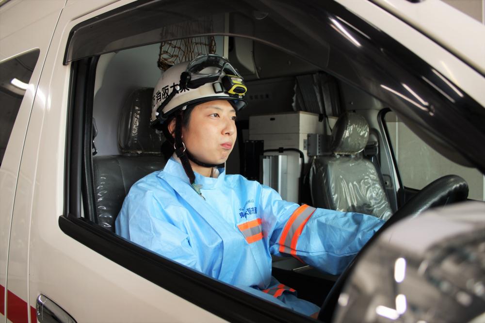 先輩職員の声「女性消防士、奮闘中！！～常に高みを目指して～」 東大阪市