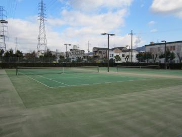 中部緑地庭球場 東大阪市