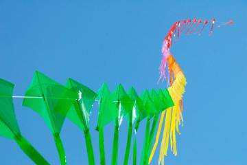 大空高く舞い上がれ～お正月凧あげ大会の写真