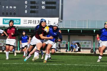 7人制女子ラグビーの試合も白熱の展開