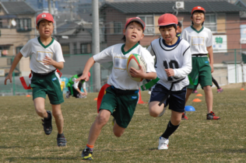 ラグビーが楽しい！～タグラグビー交流大会の写真