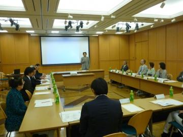 新市民会館整備基本構想・基本計画策定懇話会の写真