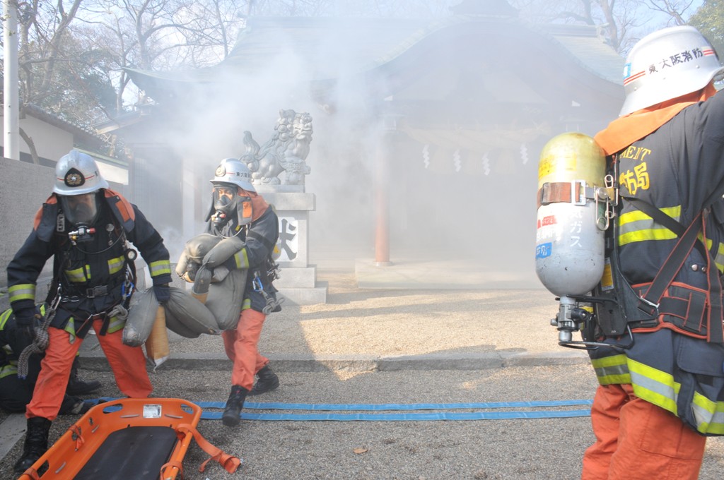 要救助者の救出訓練の写真