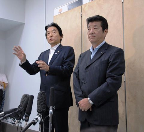 野田市長と松井知事の会談の写真