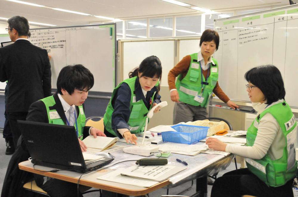 大塚製薬との協定締結式