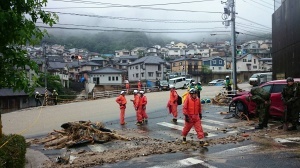 道路が濁流となっていた活動現場