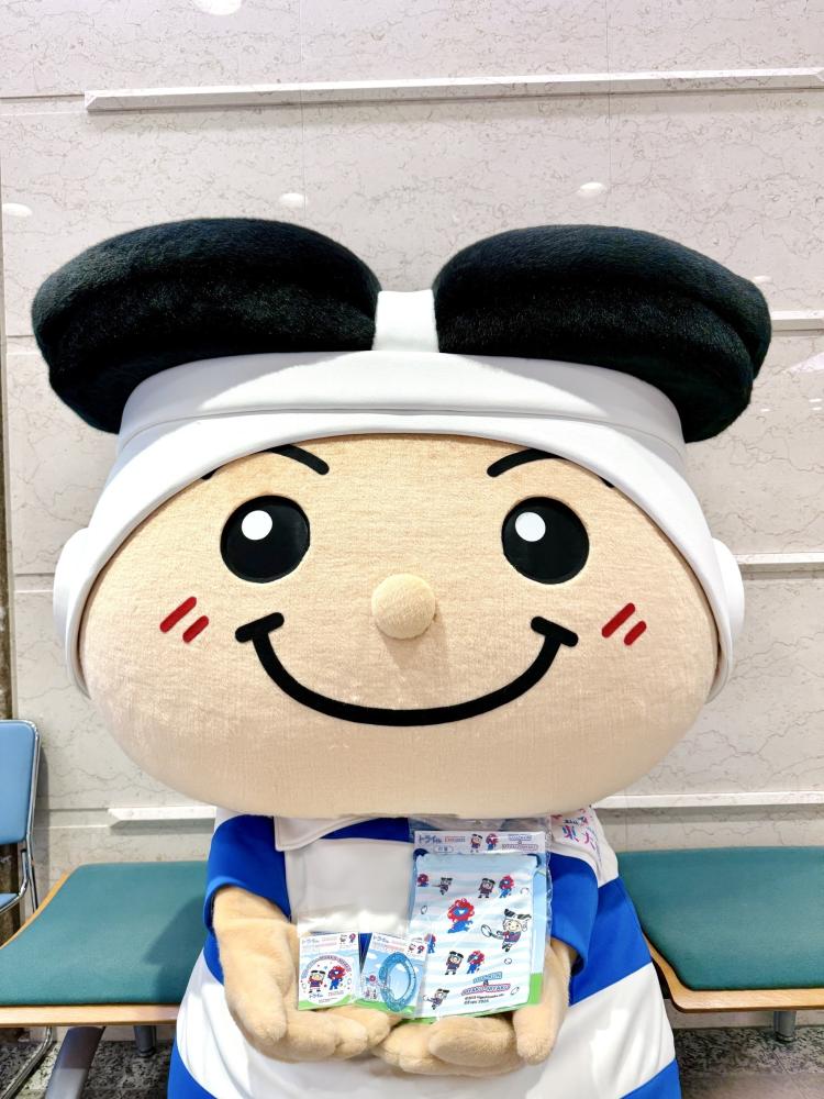 トライくんとミャクミャクコラボグッズ3