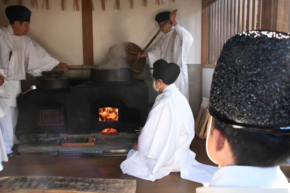 神事の様子