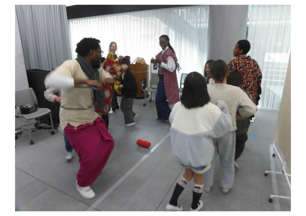 2025年度近大ブース交流の様子4