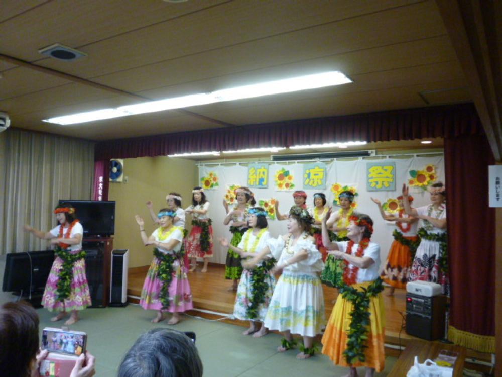 納涼大会の開催風景
