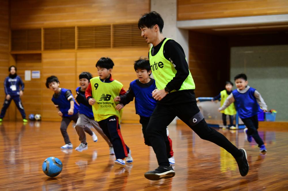 サッカー体験の様子