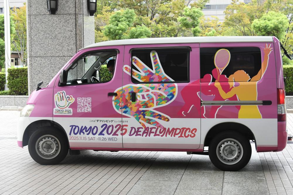 ラッピングカー