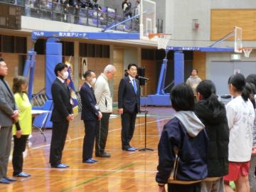 ミニバスケットボール　東大阪市長杯卒業記念大会の写真