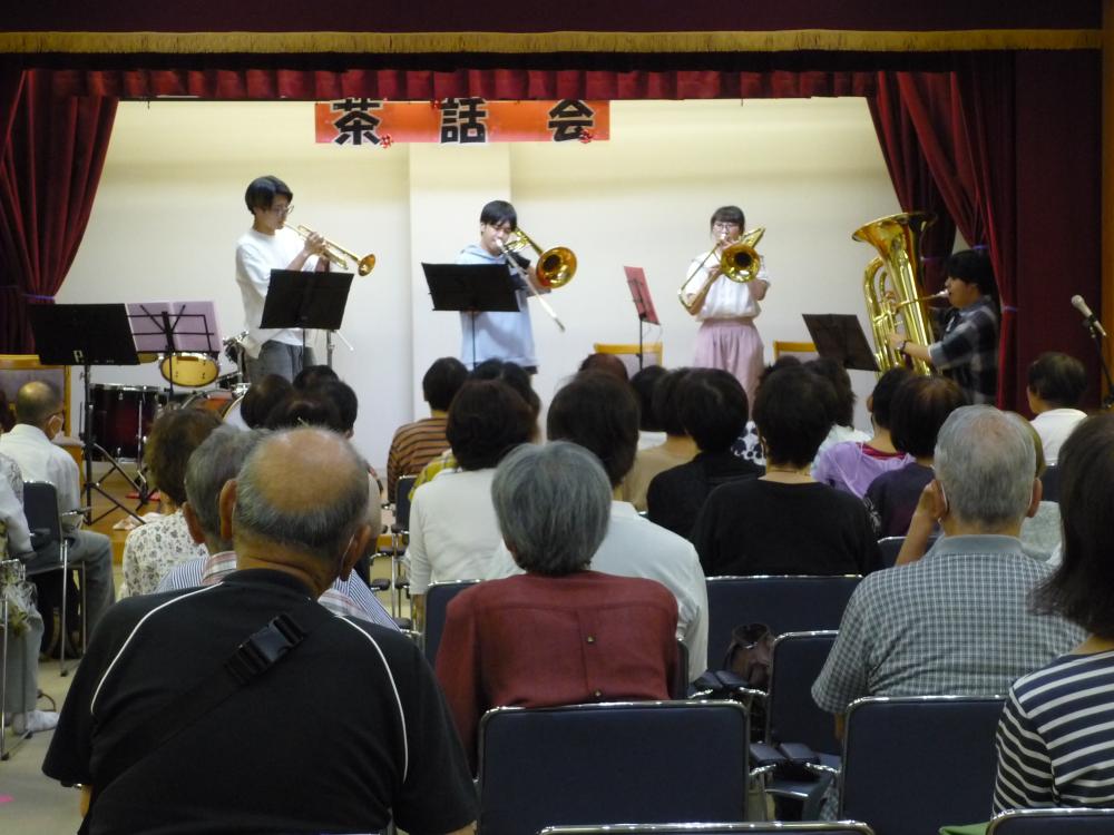 大商大吹奏楽部の写真1