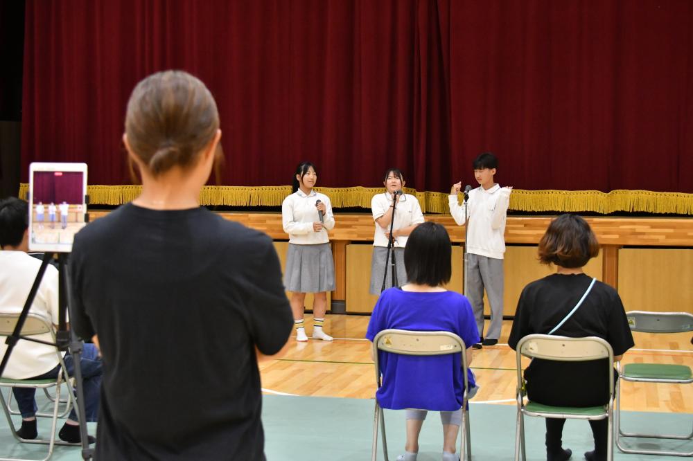 選考会の様子