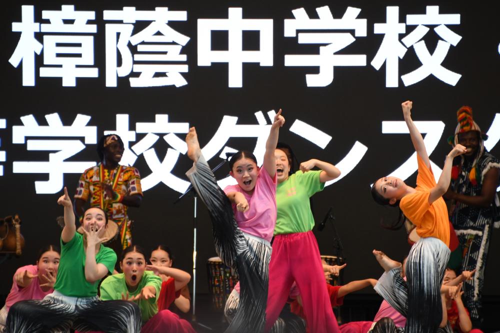 ダンスステージ2