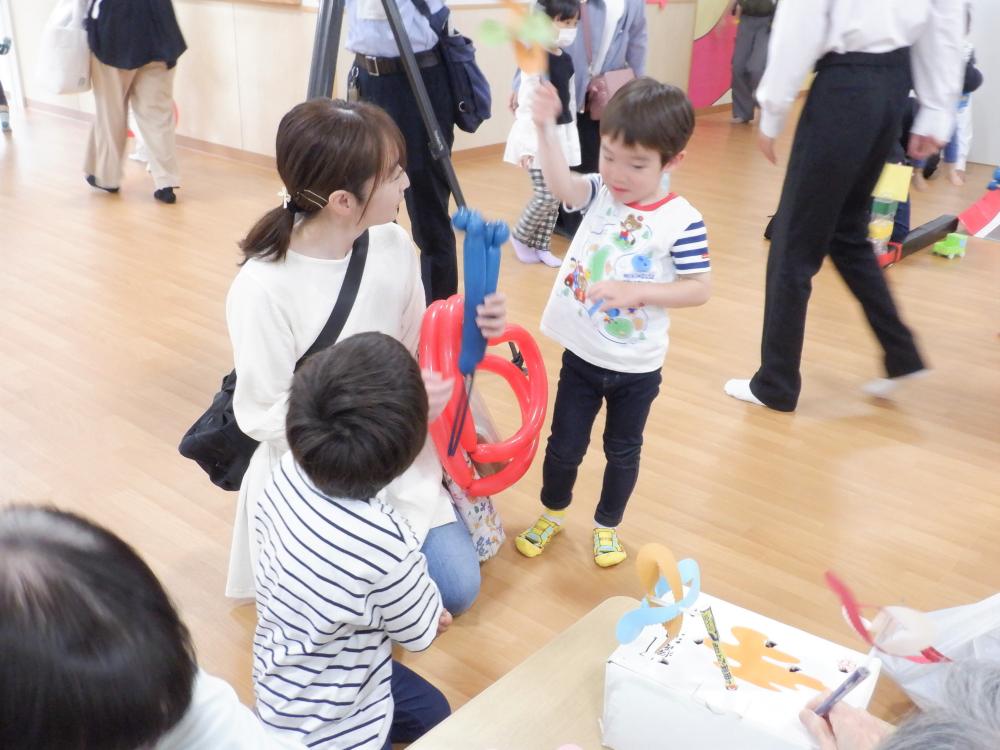石切子育て支援センターの様子2