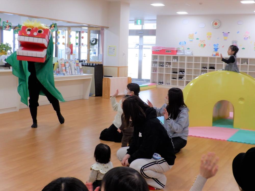 石切子育て支援センターの様子3