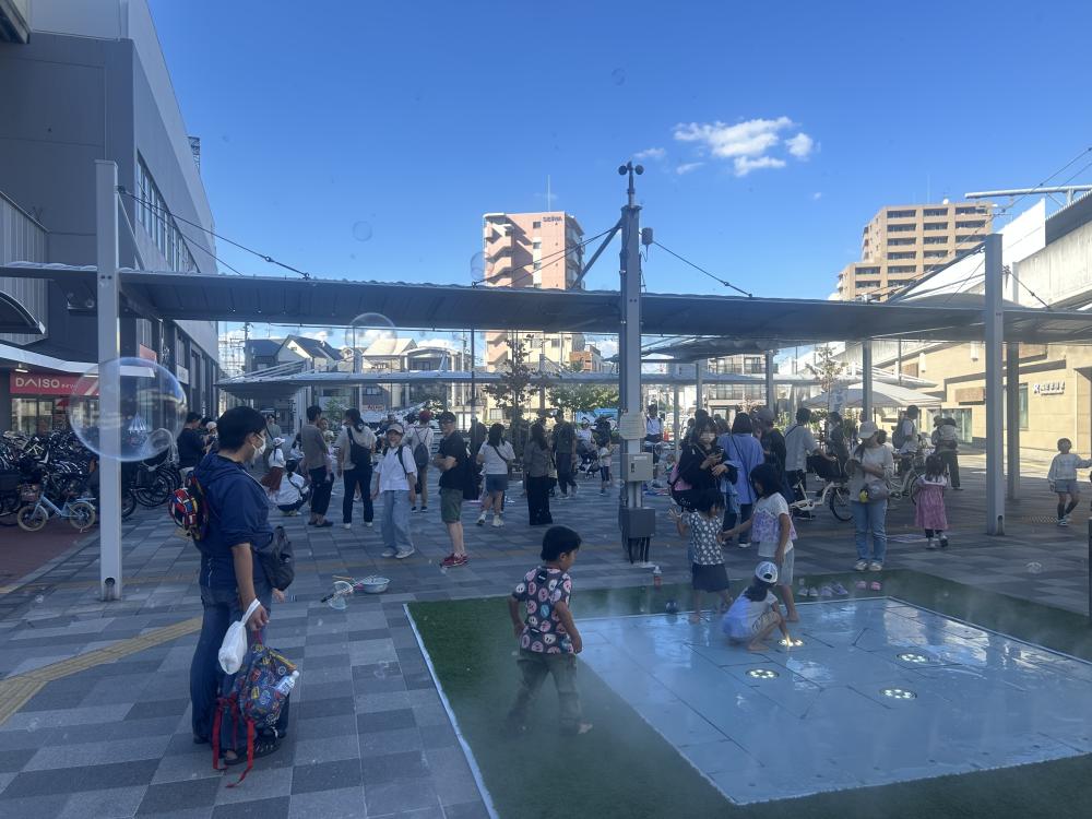 俊徳道駅前交通広場